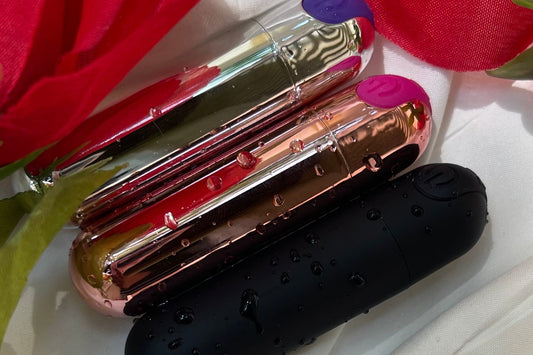 ZAWJ Silicone Bullet Vibrator – Small, Simple, Sacred